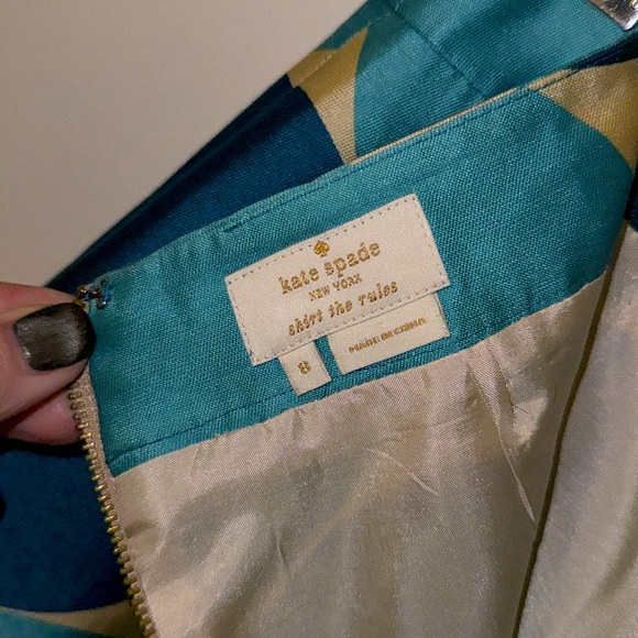 Kate Spade Silk-Blend Circle Pencil Skirt. Size 8. - Picture 7 of 11